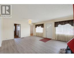 14 Washington Street, Lambton Shores, ON N0N1J0 Photo 10
