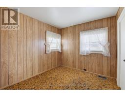 14 Washington Street, Lambton Shores, ON N0N1J0 Photo 15