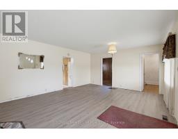 14 Washington Street, Lambton Shores, ON N0N1J0 Photo 9