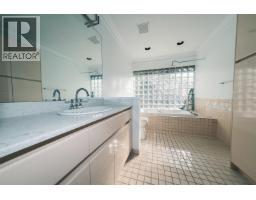 3033 Griffin Place Place, North Vancouver, BC V7R4W9 Photo 19