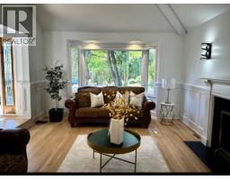 3033 Griffin Place Place, North Vancouver, BC V7R4W9 Photo 6