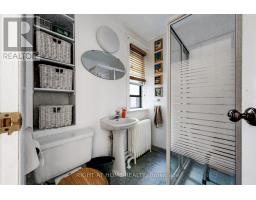 Laundry room - 262 Lippincott Street, Toronto, ON M5S2P5 Photo 8
