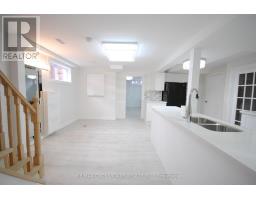 25 Arbutus Crescent, Toronto, ON M1P1W8 Photo 16