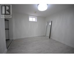 25 Arbutus Crescent, Toronto, ON M1P1W8 Photo 18