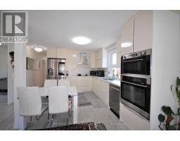25 Arbutus Crescent, Toronto, ON M1P1W8 Photo 6