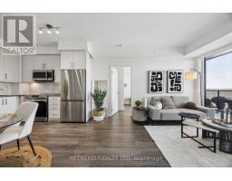 2306 - 105 Oneida Crescent, Richmond Hill, ON L4B0H6 Photo 6