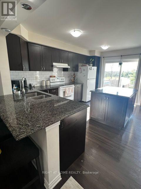 50 PAYNE CRESCENT, Aurora — photo 4
