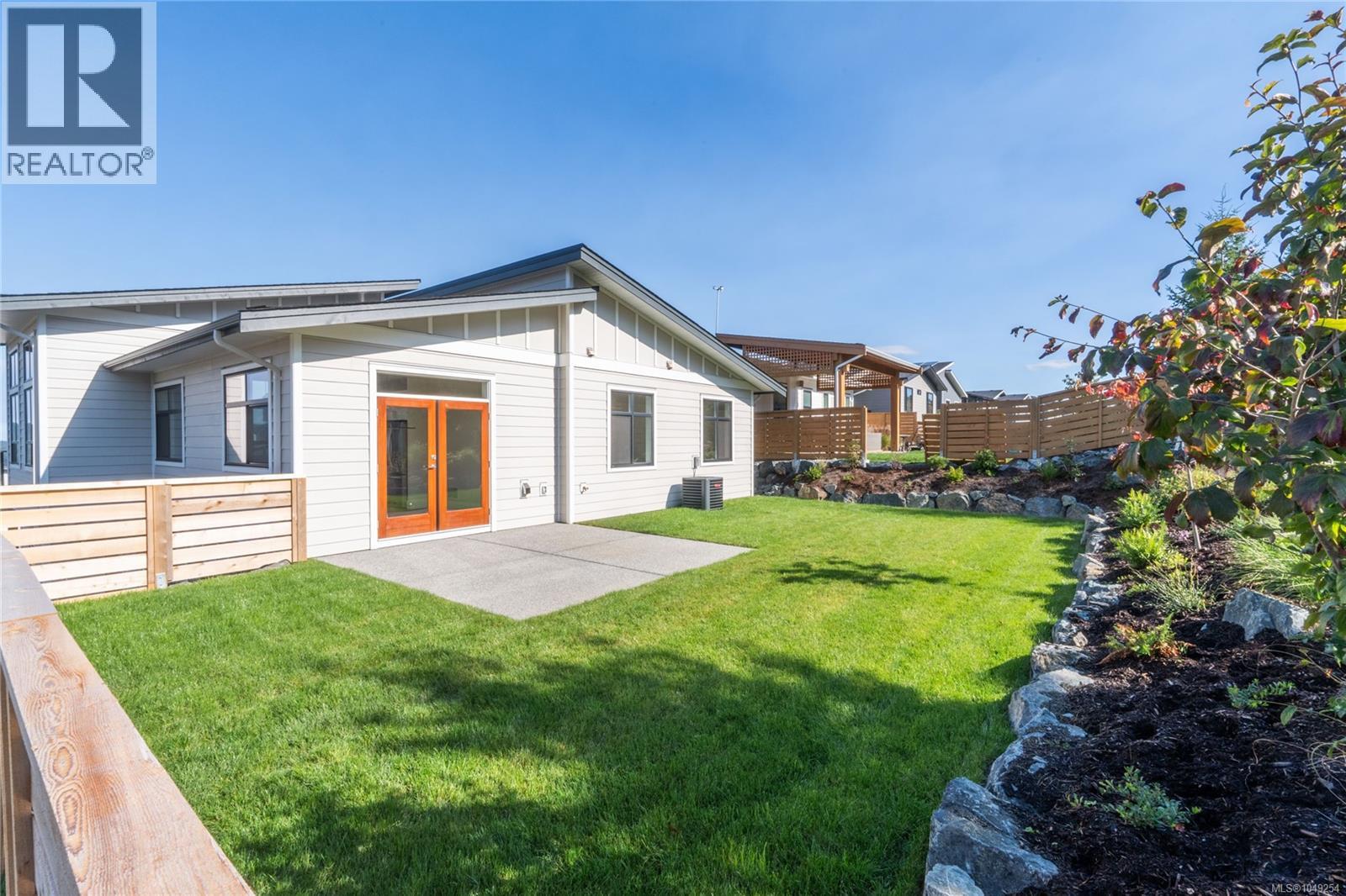 3228 Woodrush Dr - 33
