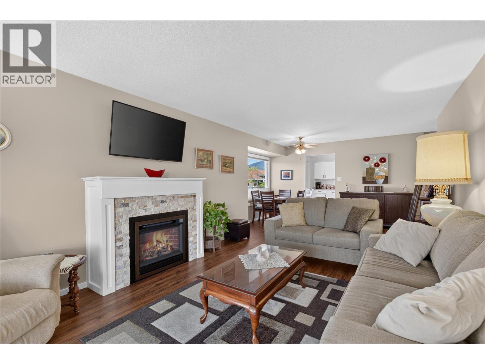 #3 2200 40 Avenue - Image 24