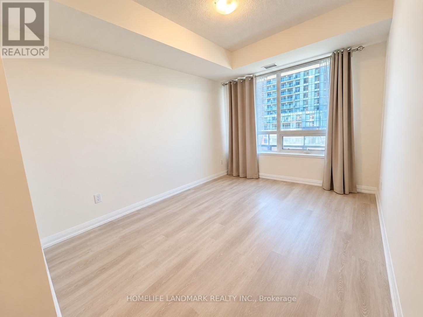 703 - 3260 SHEPPARD AVENUE E, Toronto (L'Amoreaux) — photo 8