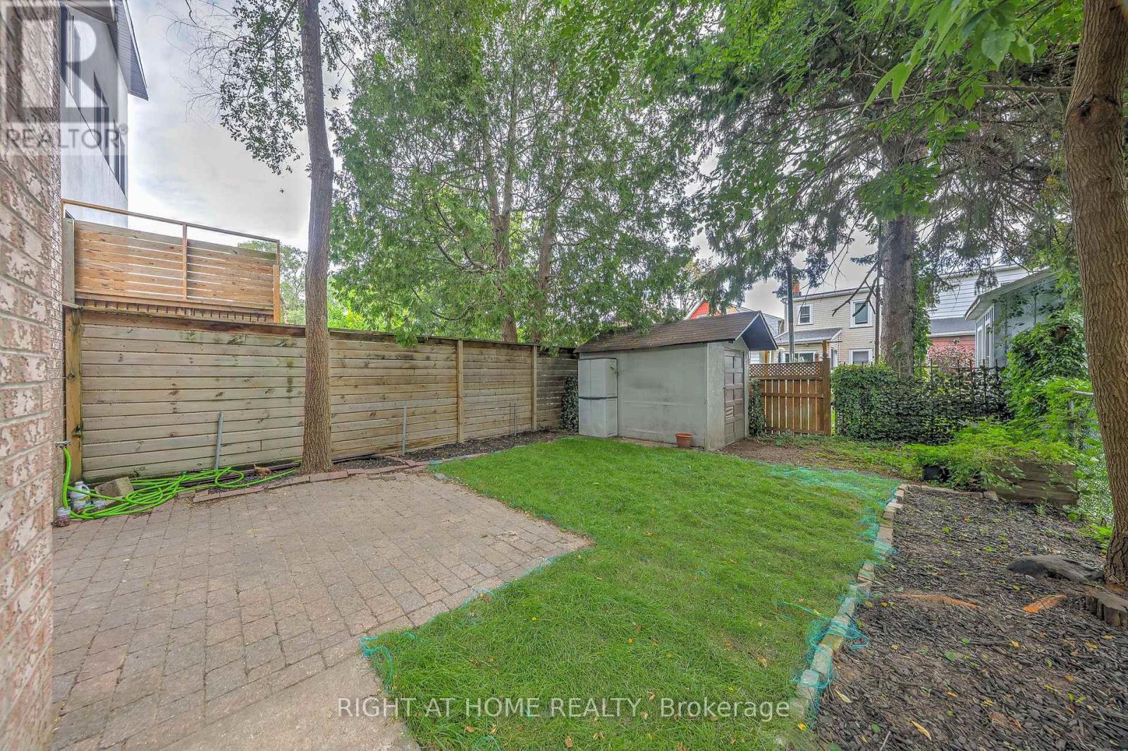 243 COLERIDGE AVENUE - 32