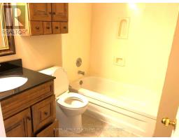 375 Pickering Crescent, Newmarket, ON L3Y8G8 Photo 24