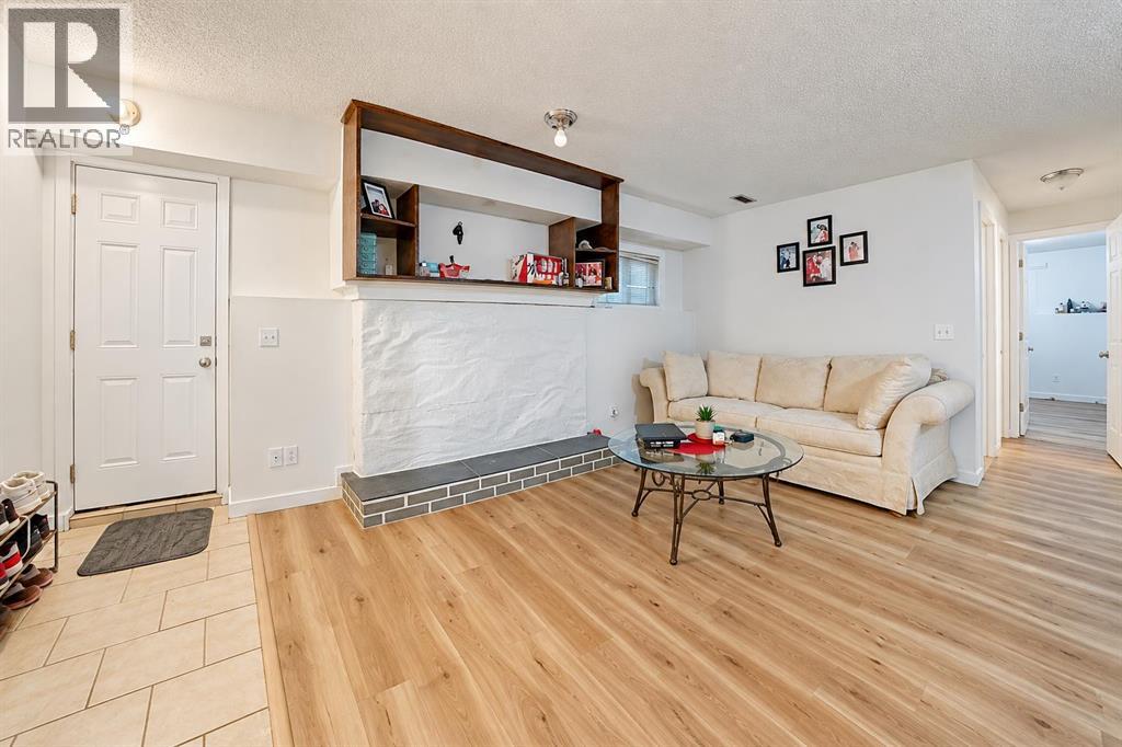 310 Castleridge Drive NE - photo 27