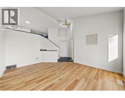 4pc Bathroom - 310 Castleridge Drive Ne, Calgary, AB T3J3C4 Photo 9