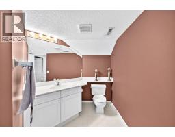 14954 Mt Mckenzie Drive Se, Calgary, AB T2Z2L4 Photo 21