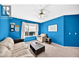 14954 Mt Mckenzie Drive Se, Calgary, AB T2Z2L4 Photo 25