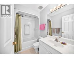 14954 Mt Mckenzie Drive Se, Calgary, AB T2Z2L4 Photo 30