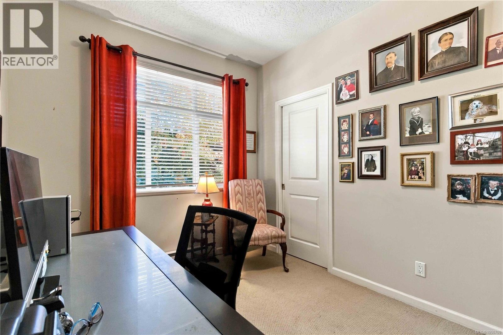 2409 Poplar Dr - Image 19