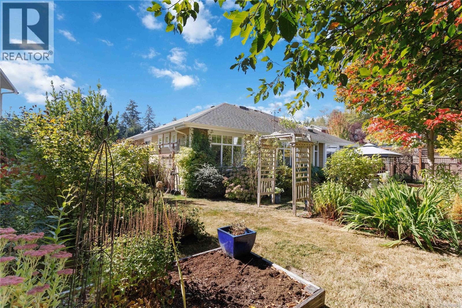 2409 Poplar Dr - 31