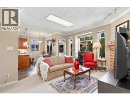 Entrance - 2409 Poplar Dr, Sooke, BC V9Z0Y5 Photo 14