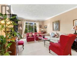 Dining nook - 2409 Poplar Dr, Sooke, BC V9Z0Y5 Photo 6
