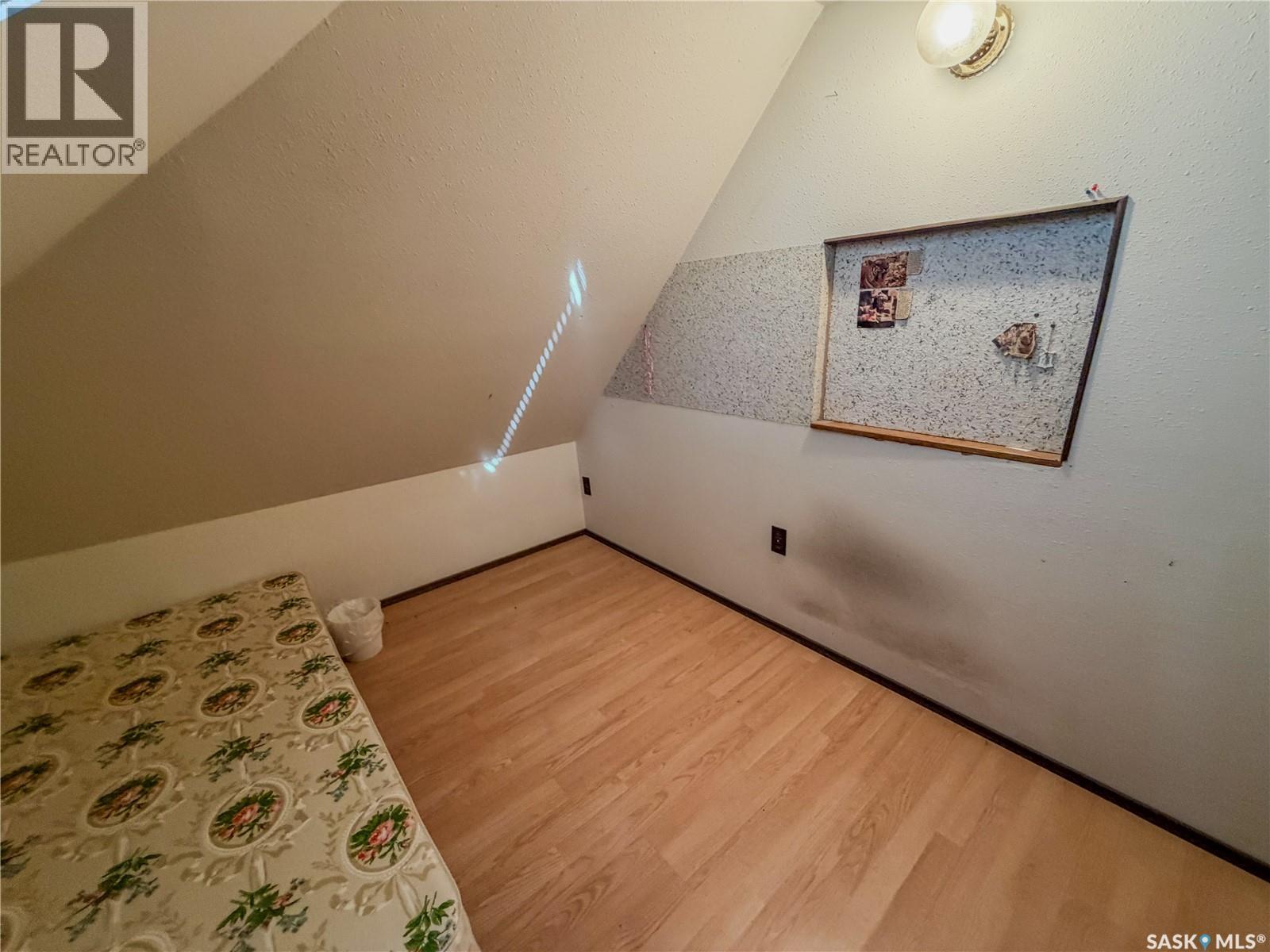 466 6th AVENUE W, Melville — photo 31