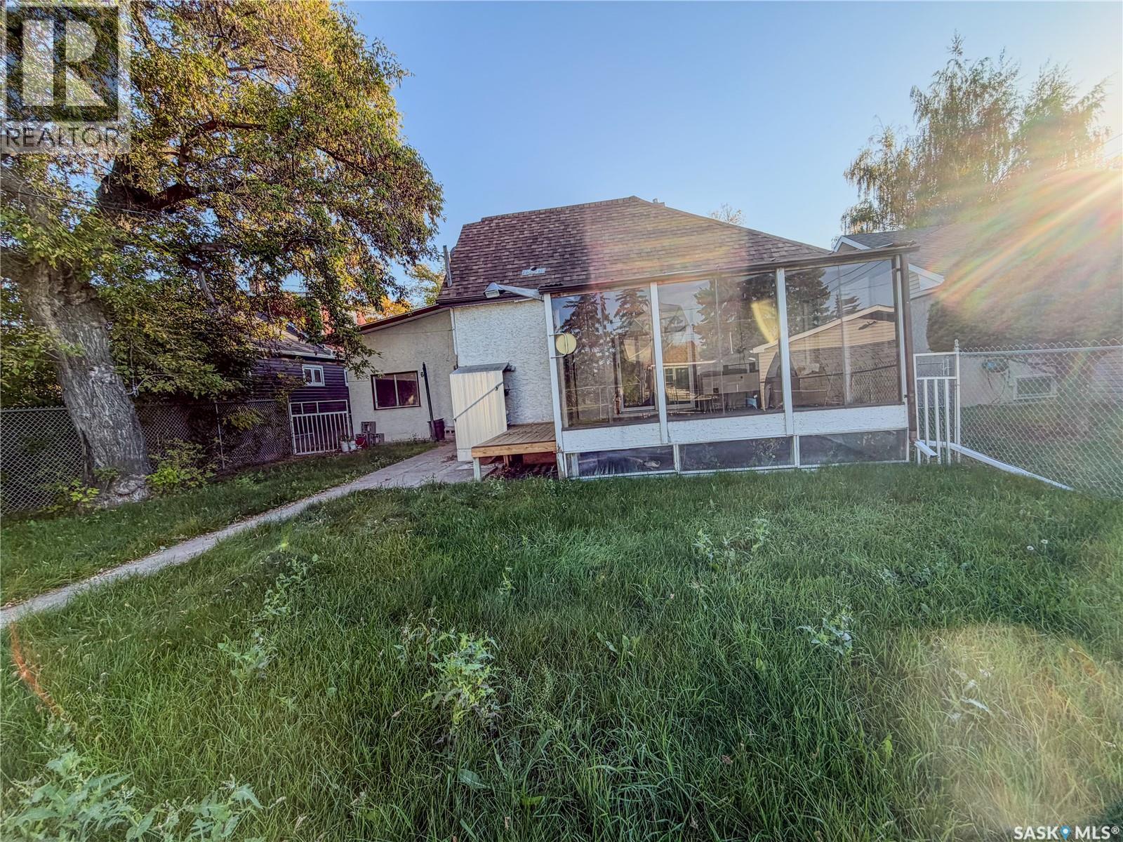 466 6th AVENUE W - Image 46