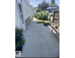 6109 90 Av Nw, Edmonton, AB T6B0P1 Photo 12