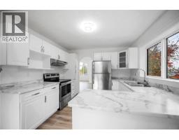 Family room - 6001 Butcher Rd, Nanaimo, BC V9T5M7 Photo 7