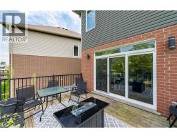 7 Mcpherson Court, Lyndhurst, ON N5P0E5 Photo 42