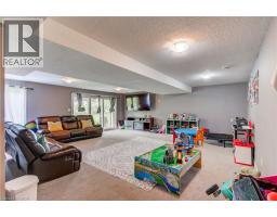 7 Mcpherson Court, Lyndhurst, ON N5P0E5 Photo 30