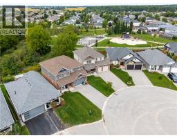 7 Mcpherson Court, Lyndhurst, ON N5P0E5 Photo 44