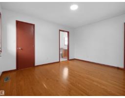 2832 36b Av Nw, Edmonton, AB T6T1N4 Photo 31