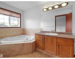 2832 36b Av Nw, Edmonton, AB T6T1N4 Photo 47