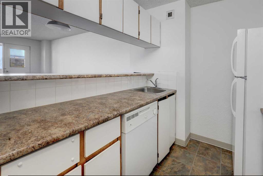 1004, 221 6 Avenue SE - photo 15