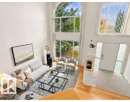 445 Osborne Cr Nw, Edmonton, AB T6R2C3 Photo 13