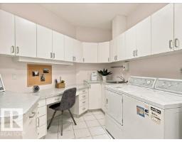 445 Osborne Cr Nw, Edmonton, AB T6R2C3 Photo 26