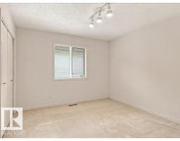 445 Osborne Cr Nw, Edmonton, AB T6R2C3 Photo 38