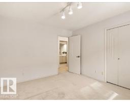 445 Osborne Cr Nw, Edmonton, AB T6R2C3 Photo 39