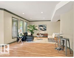 445 Osborne Cr Nw, Edmonton, AB T6R2C3 Photo 41
