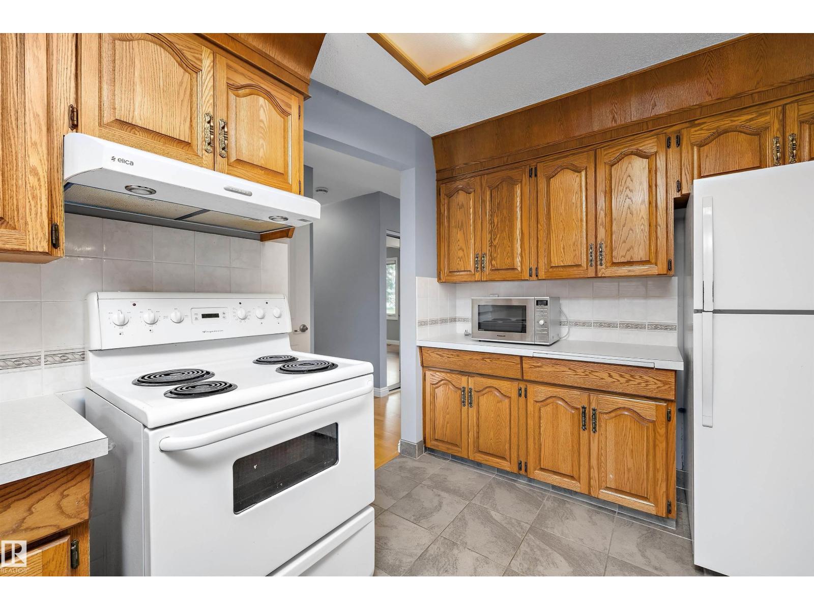 13304 73 ST NW - 15