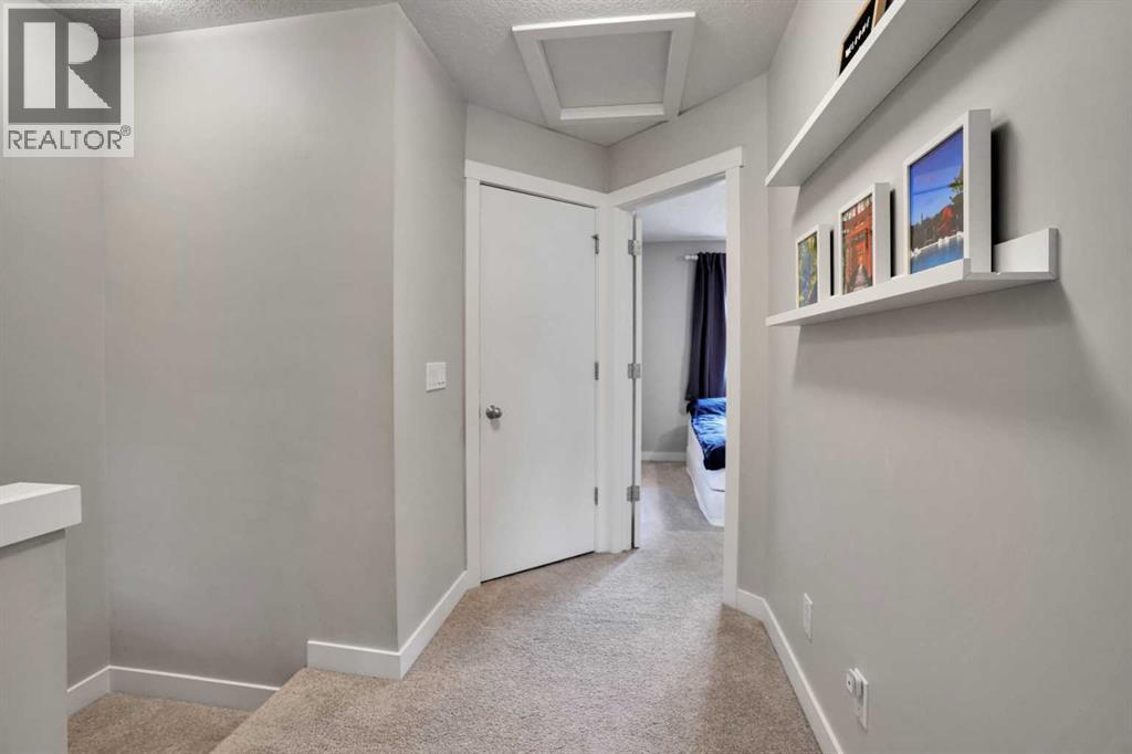 113, 28 Mcdougall Court NE - photo 32