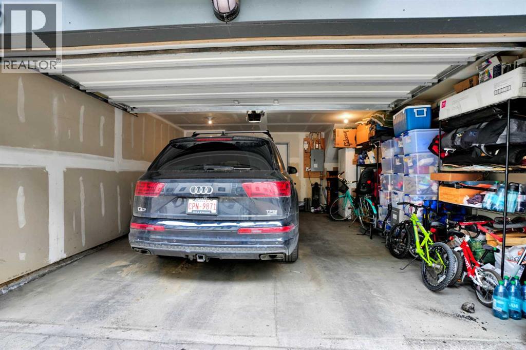 113, 28 Mcdougall Court NE - photo 42