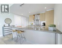 705, 433 11 Avenue SE - photo 13