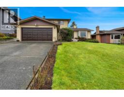 803 Kimberly Pl, Saanich, BC V8X4R2 Photo 35
