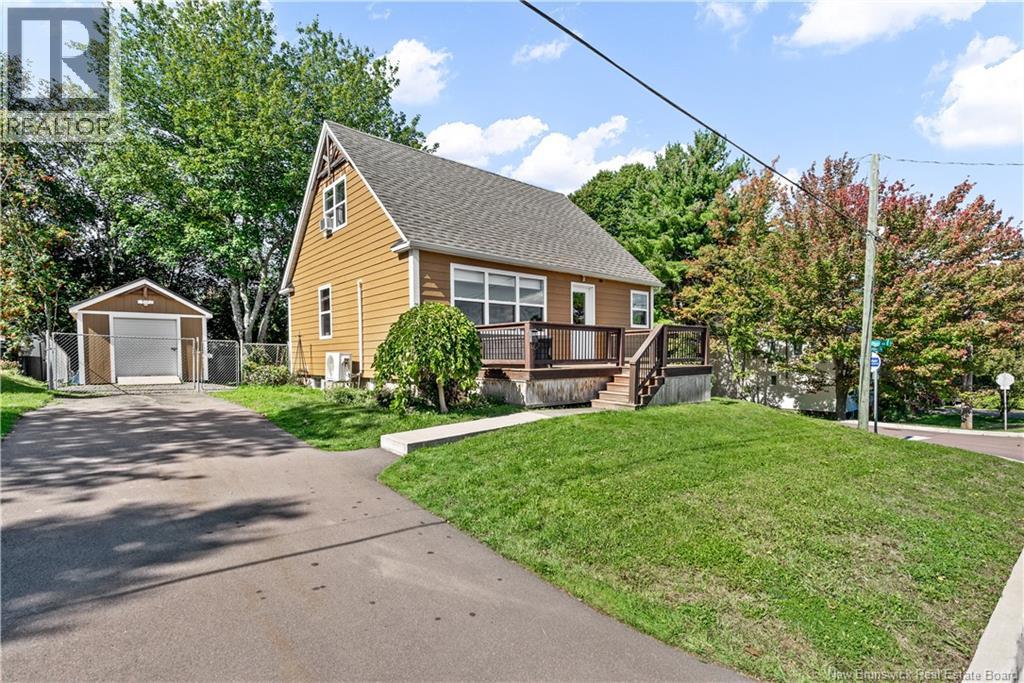401 Montgomery Avenue, Riverview, New Brunswick, E1G1T2, Riverview, New Brunswick — photo 2 of 5