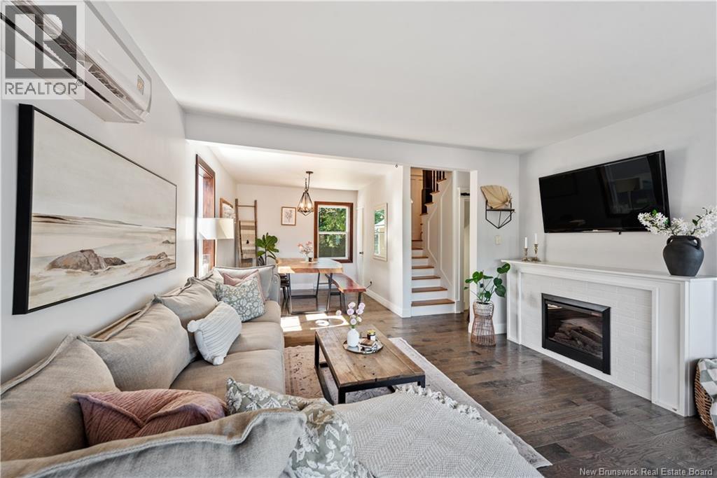 401 Montgomery Avenue - 8