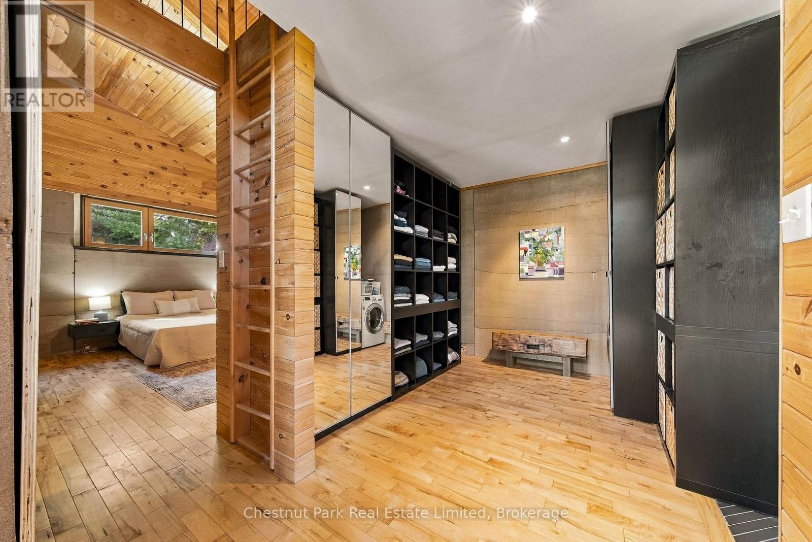 109 MOUNT PLEASANT ROAD - Image 29