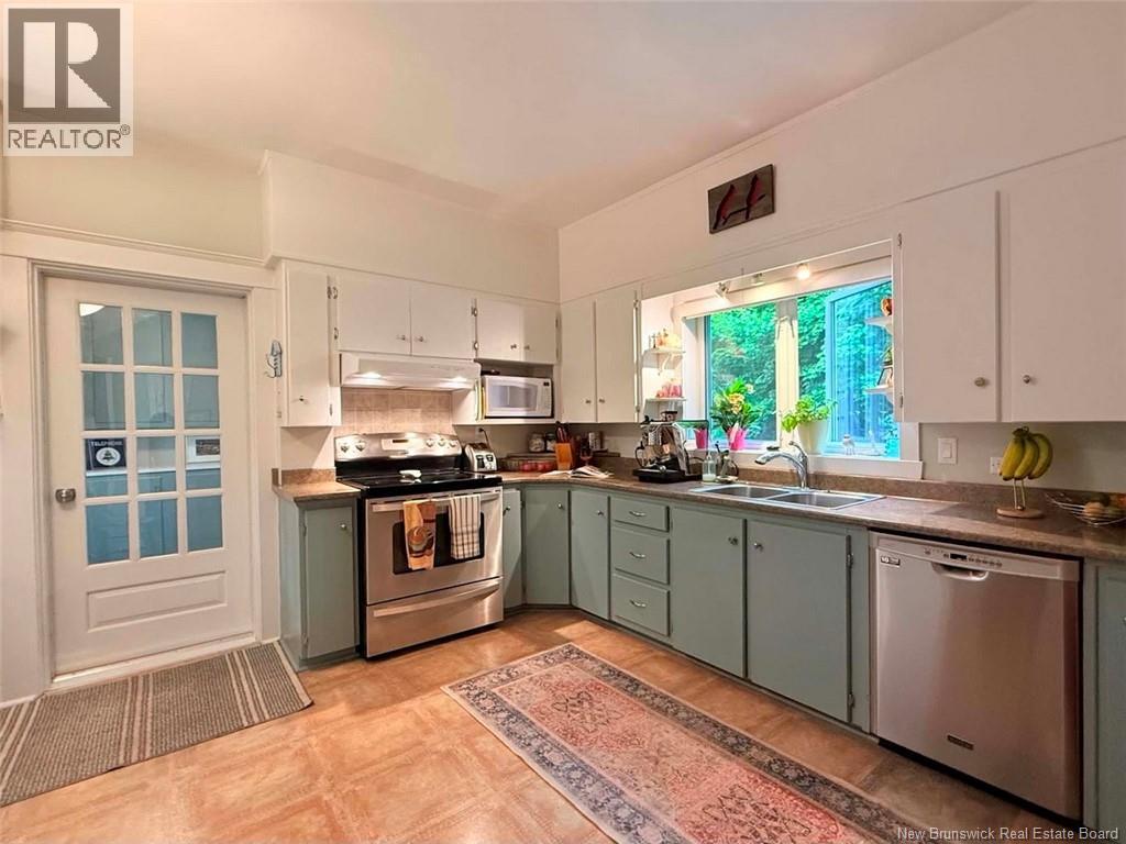 12 Matheson Avenue - 2