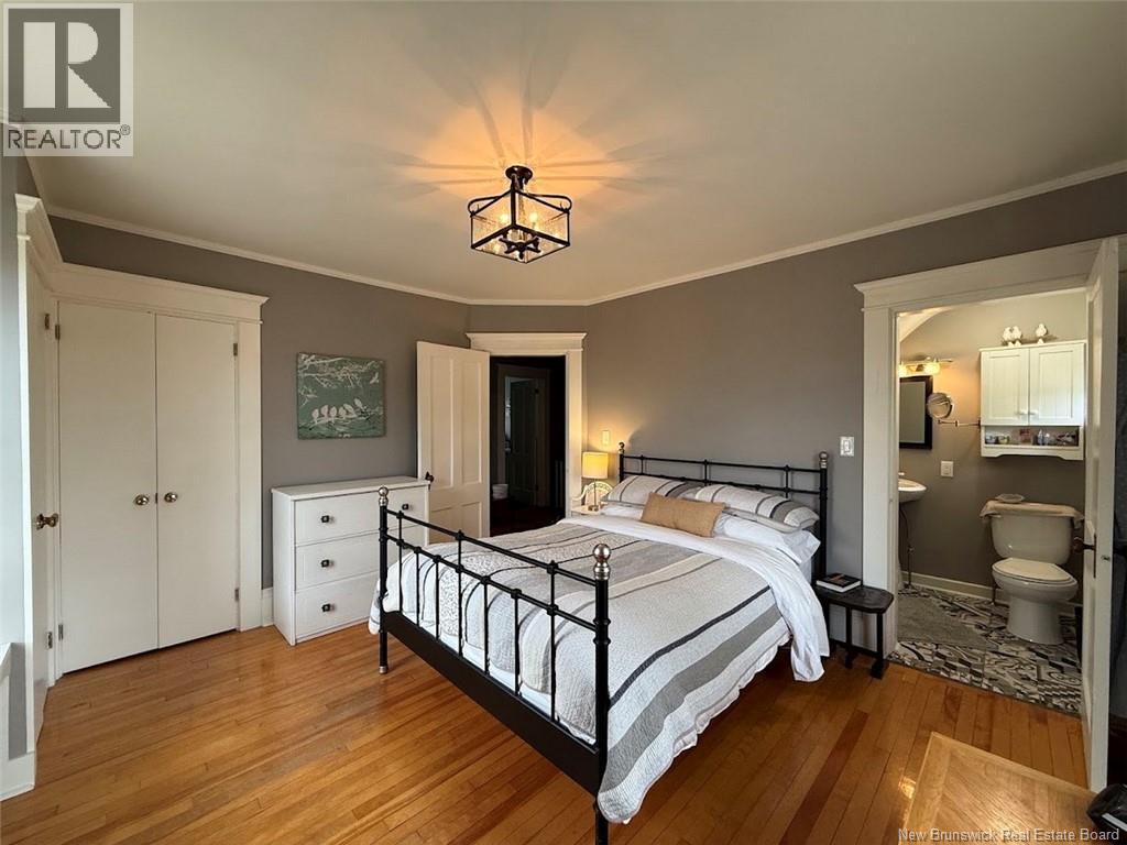 12 Matheson Avenue - 18